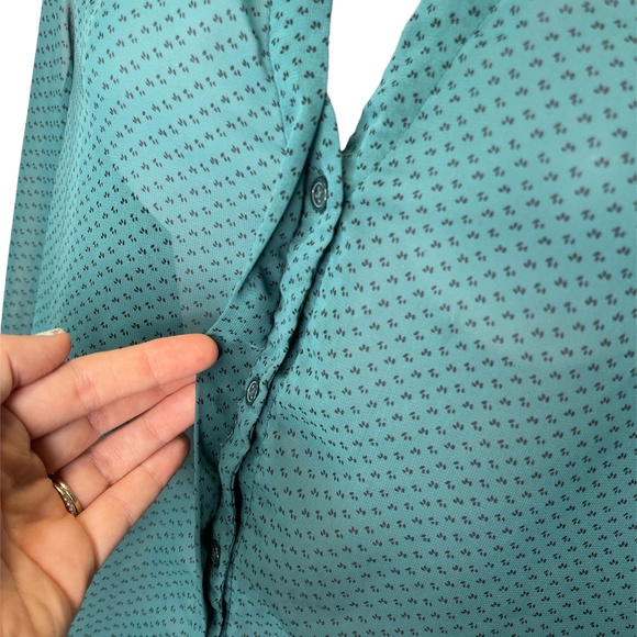 Old Navy blouse Teal Small - Picture 6 of 6